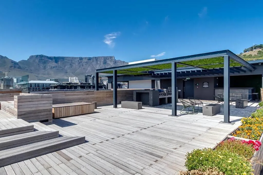 Luxurystay One Bed, Suite 504 Table Mountain Views Cape Town